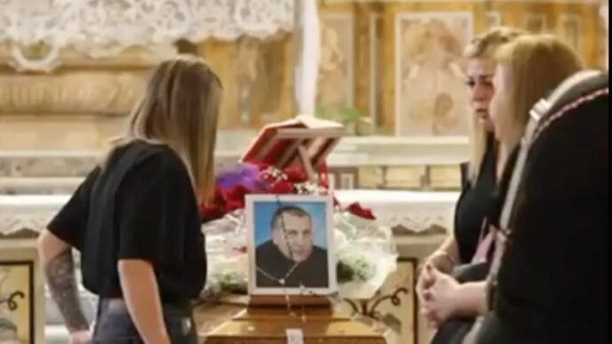 Lutto Per La Morte Di Vincenzo