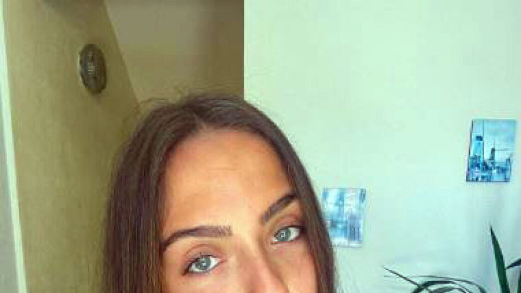 Madre Della Ragazza Morta A Ba