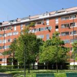 Piano Casa 2025: meloni e salvini puntano su social housing e prezzi calmierati per giovani coppie