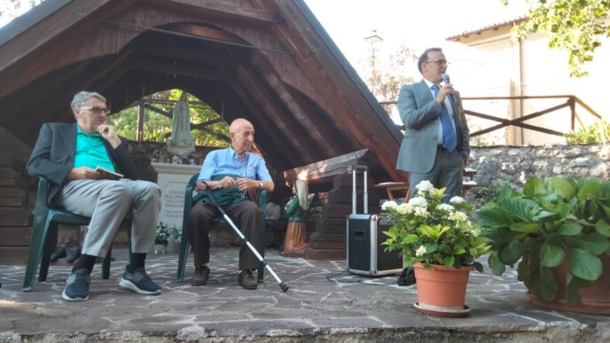 Presentazione Del Libro Di Giu