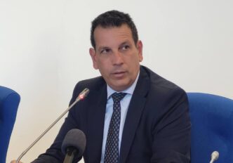 Raffaele Latrofa Presenta Le L