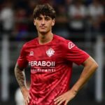 Romano Floriani Mussolini debutta in Serie A con la Cremonese diventando protagonista nella vittoria contro il Sassuolo