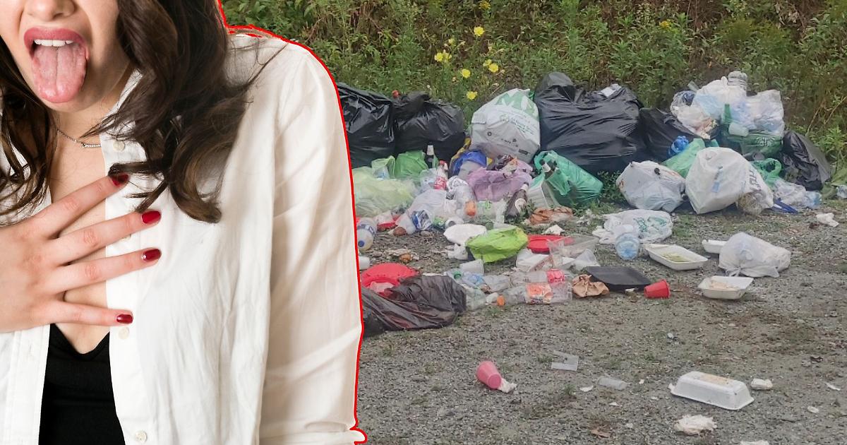 Sacchi Neri Abbandonati Sulla