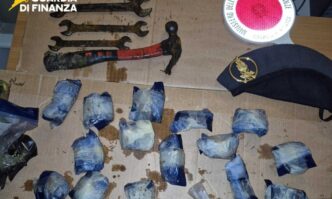Sequestro Di Un Chilo Di Cocai