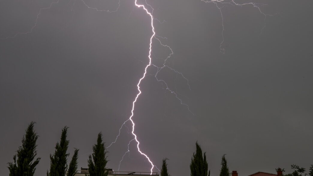 Temporale Violento Con Pioggia