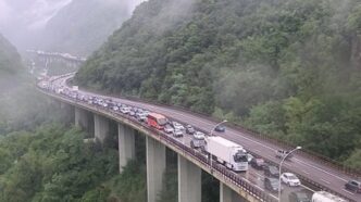 Traffico Intenso Sulle28099Autostra