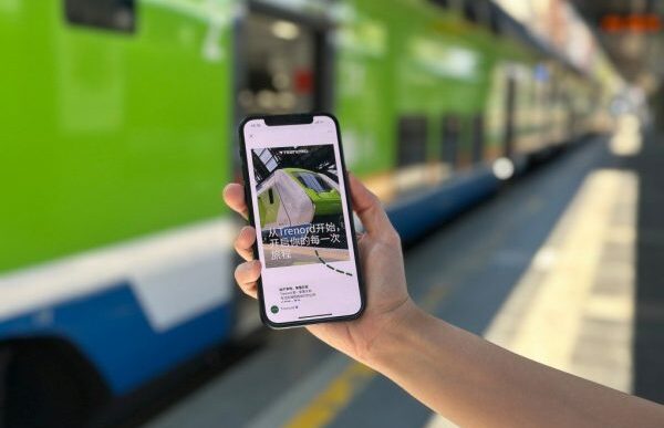 Trenord Sbarca Su Wechat Per P