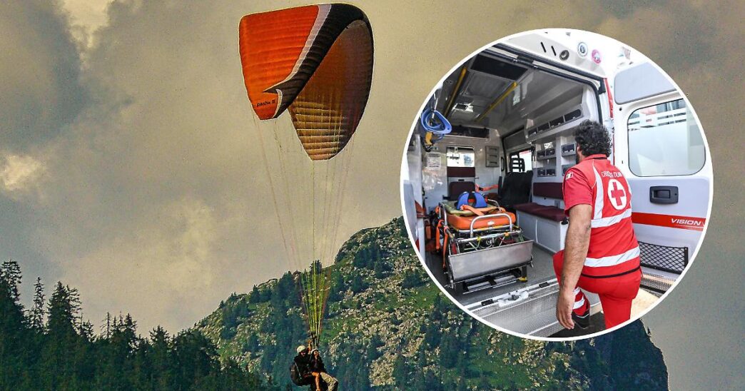 Una Giovane Pilota Di Parapend