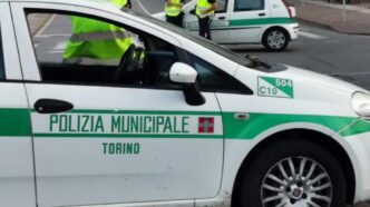 Uomo Barricato In Casa A Torin