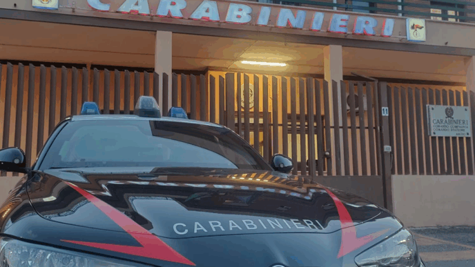 Uomo In Stato Alcolico Aggredi