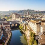 A Bath celebra Jane Austen con festival, visite guidate e luoghi storici legati alla scrittrice