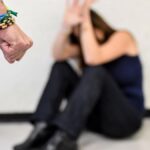 Aggressioni e violenze ripetute, avvocata picchiata dal compagno imprenditore: arresti domiciliari a Milano e Dubai