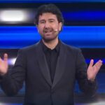 Alessandro Siani porta in tv lo spettacolo Off Line, una satira Sull’ossessione per lo smartphone