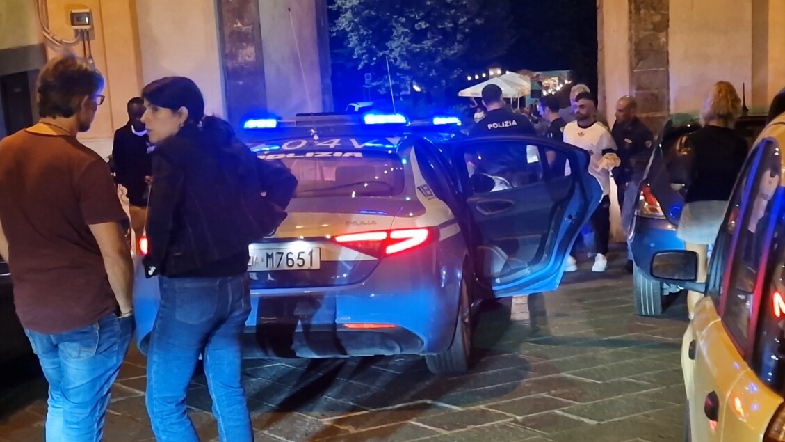 Arrestati Cinque Cittadini Tur