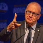 Contestazione A Valditara durante un evento pubblico a Montegiorgio con scontri verbali tra presenti