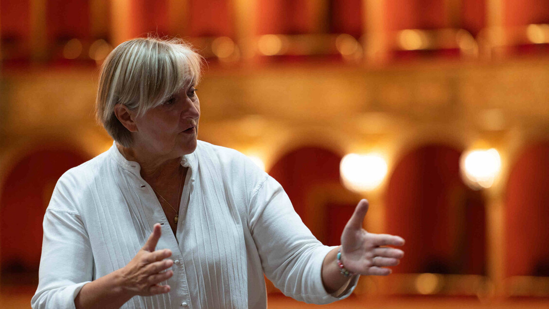 Deborah Warner Dirige The Turn