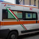 Drammatico scontro tra scooter a Malamocco: muore un uomo di 74 anni, ferito un altro