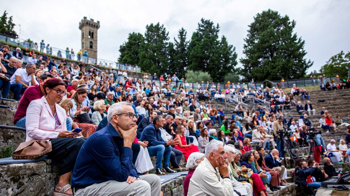 Fiesole Presenta Dossier Con 6
