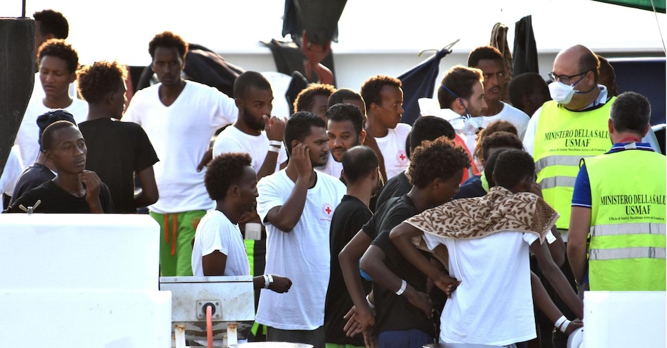 Flussi Migratori Via Mare 2025