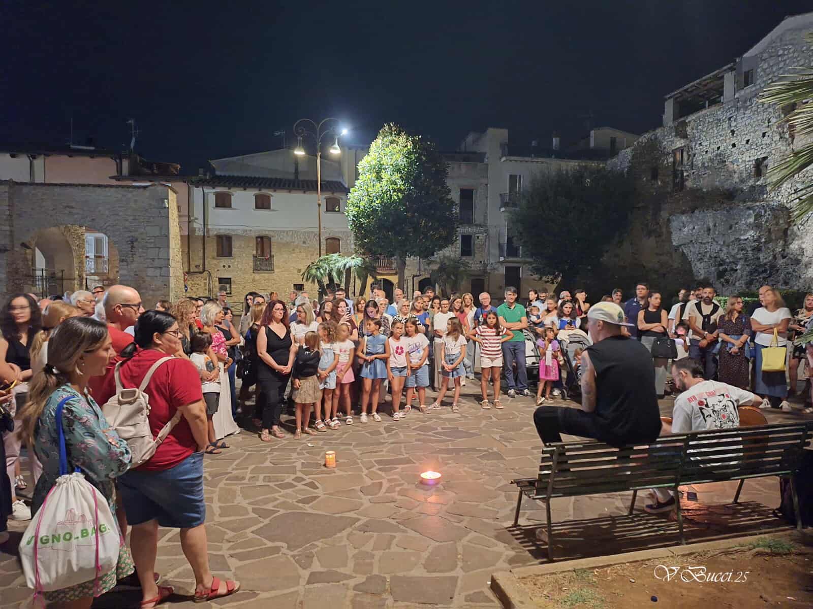 Fondi Accende Il Centro Storic