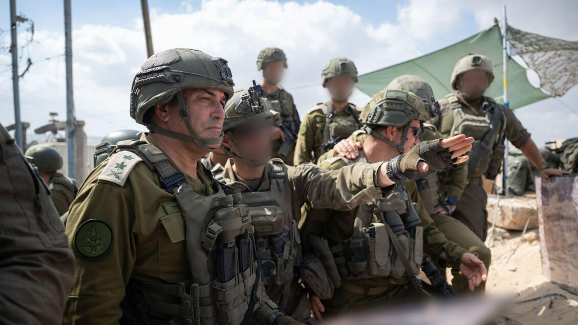 Idf Colpisce Il Grattacielo Al
