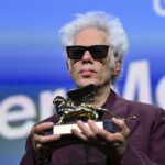 Jim Jarmusch Vince Il Leone D’oro A Venezia Con Father Mother Sister Brother