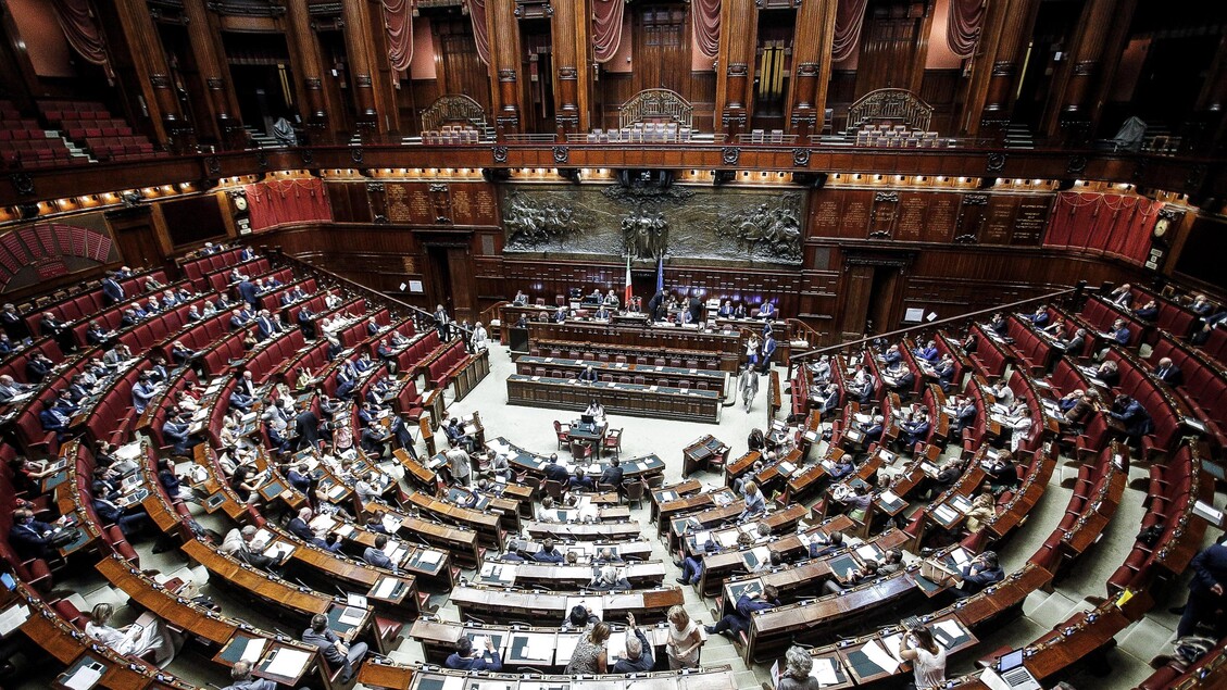 La Camera Discute Il Ritorno D