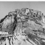 La mostra dedicata al Ponte Di Civita celebra i suoi 60 anni nel cuore di Bagnoregio