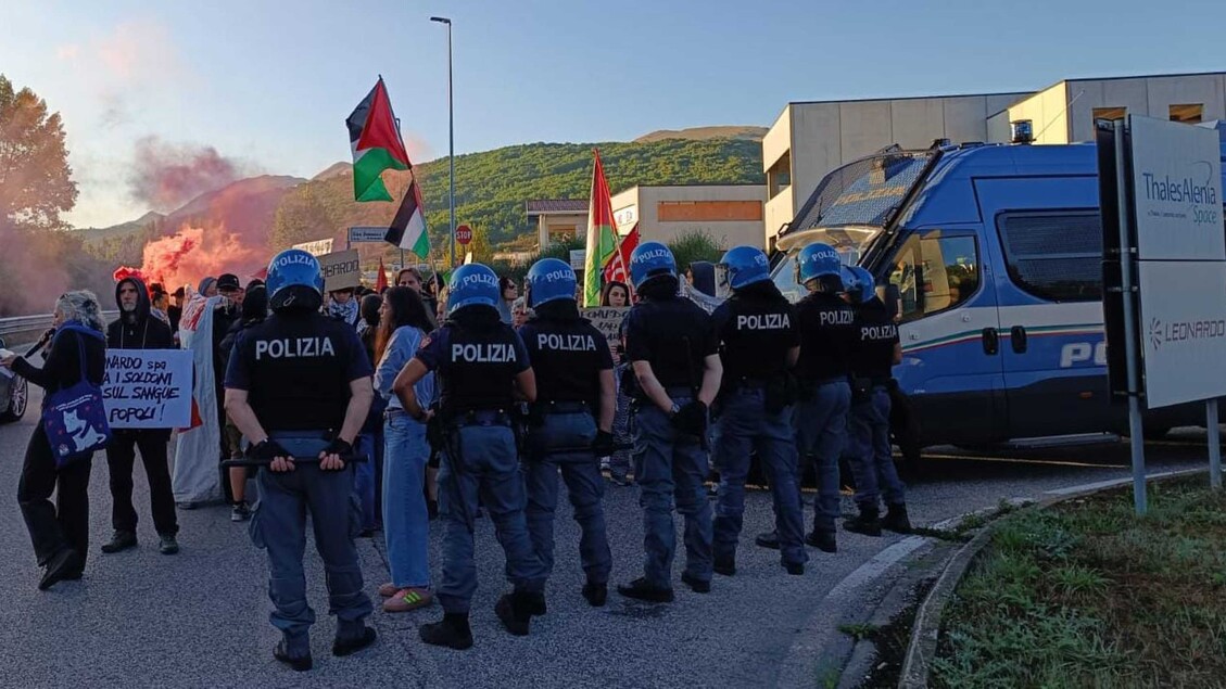 Manifestanti Pro Pal Bloccano