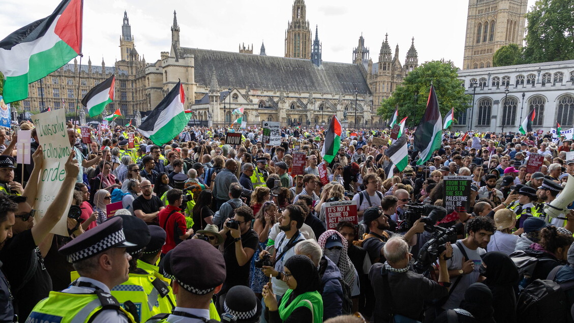Manifestazione Record A Londra