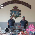 Maxi sequestro a Napoli: tolti dal mercato oltre un milione e mezzo di giocattoli falsi e pericolosi