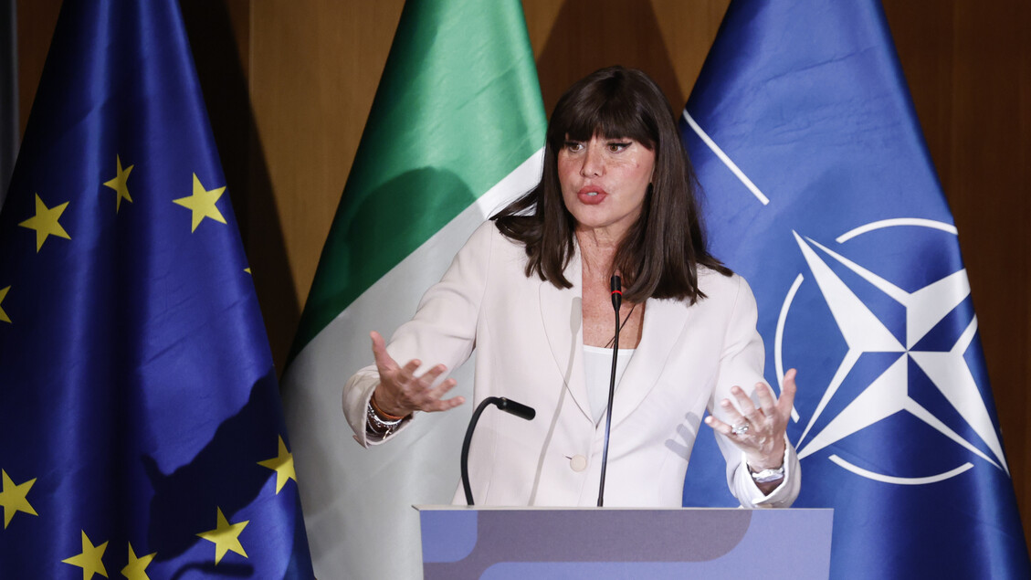 Ministro Bernini Condanna L27In