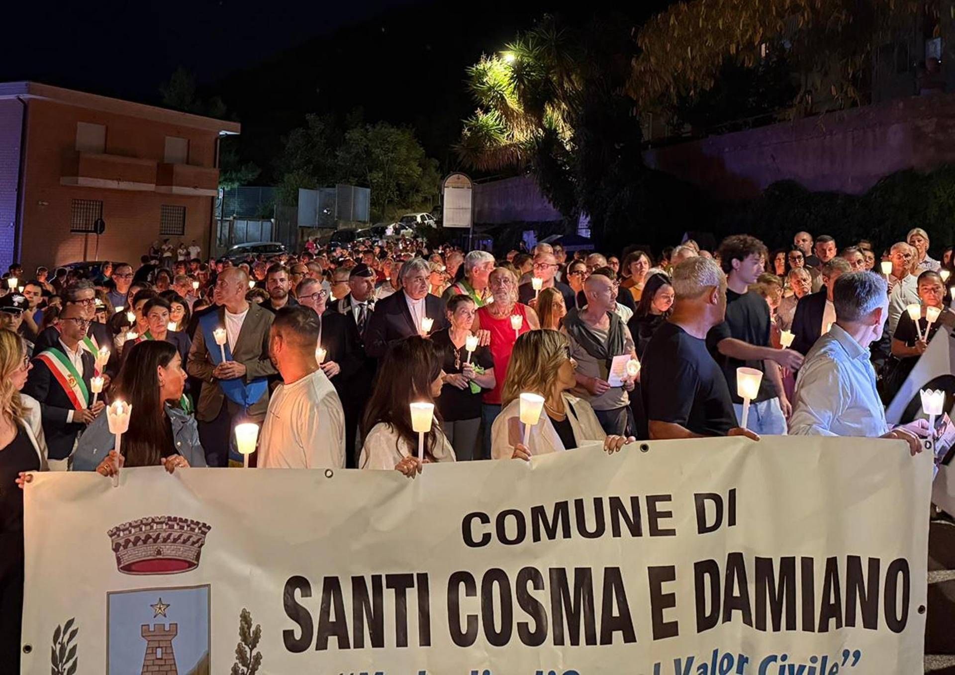 Monsignor Luigi Vari A Santi C