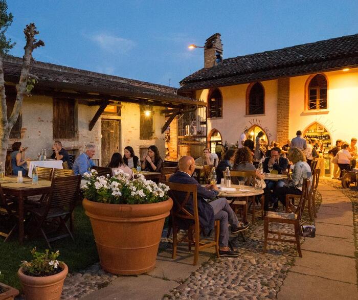 Padernello A Tavola 20253A Cena