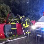 Piogge intense nella Provincia Di Varese causano oltre 30 interventi dei vigili del fuoco durante la notte