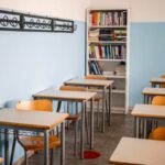 Professore di Grosseto sospeso per uso di termini offensivi: tribunale annulla la sanzione