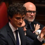 Proposta di un momento di ricordo per Charlie Kirk nell’aula di Montecitorio dopo l’attentato