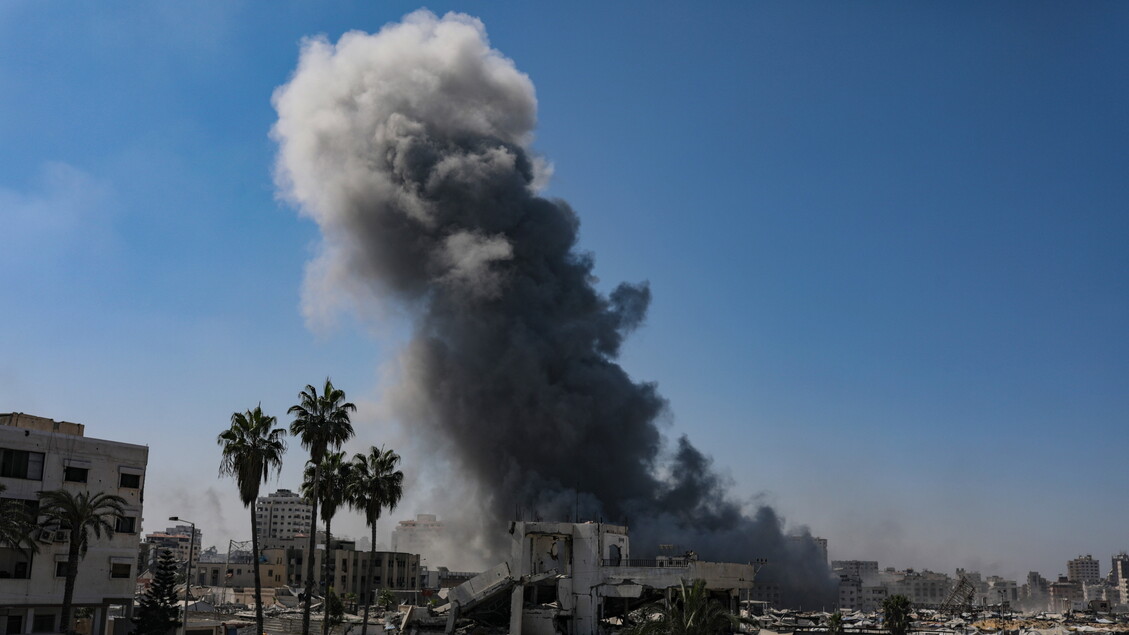 Raid Israeliano Distrugge Edif