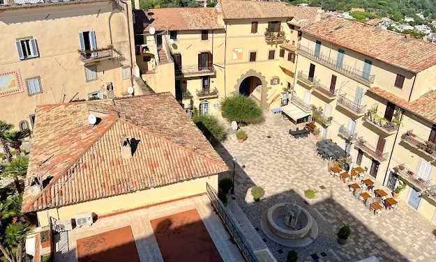 San Felice Circeo Respinge Le28099A