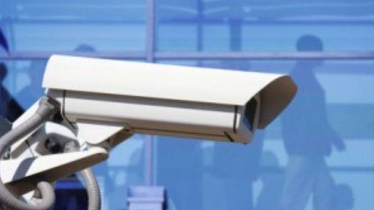 Stalking In Condominio A Casna