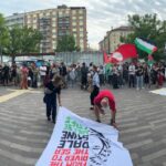 Tensione a Padova: manifestanti pro Palestina tentano di bloccare la stazione ferroviaria con oltre mille persone
