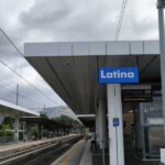 Tentata Rapina A Latina: uomo ferito con asta di ferro alla stazione ferroviaria, arrestato aggressore irregolare