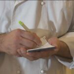 Un Ristoratore Bolognese Propone La Mancia Obbligatoria Del 5% Per Migliorare I Salari Nel Settore Della Ristorazione