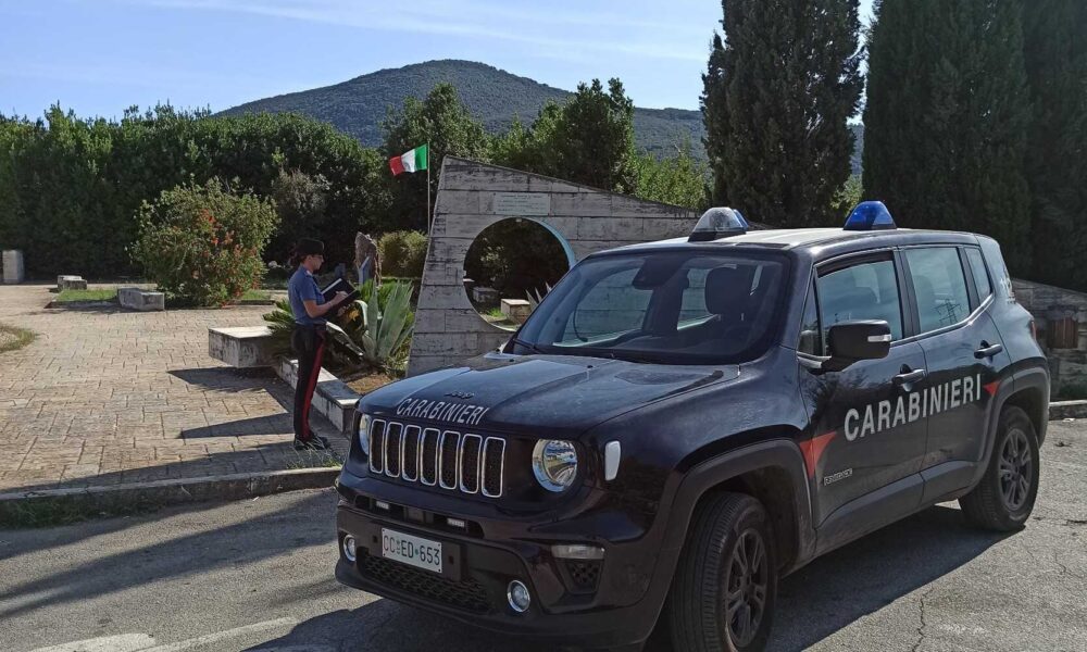 Uomo A Priverno Danneggia Auto