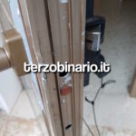 Vandalismo nella sede di sei associazioni a Civitavecchia, danni senza furto e solidarietà diffusa in città
