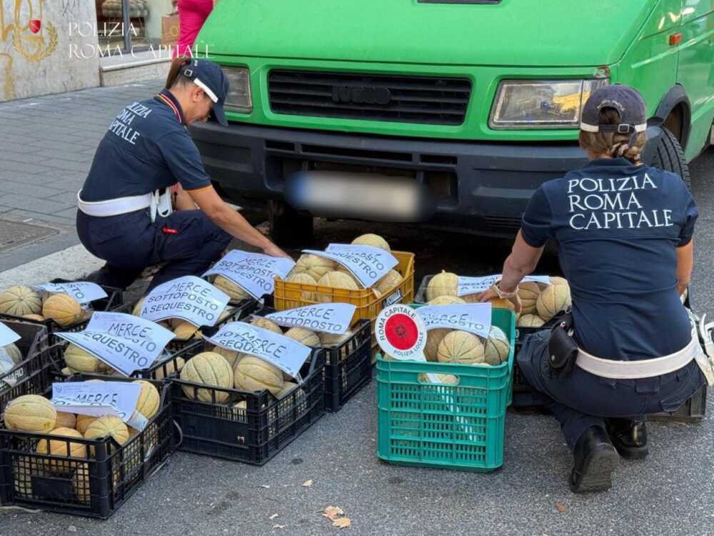Vendita Abusiva Di Frutta A Ro