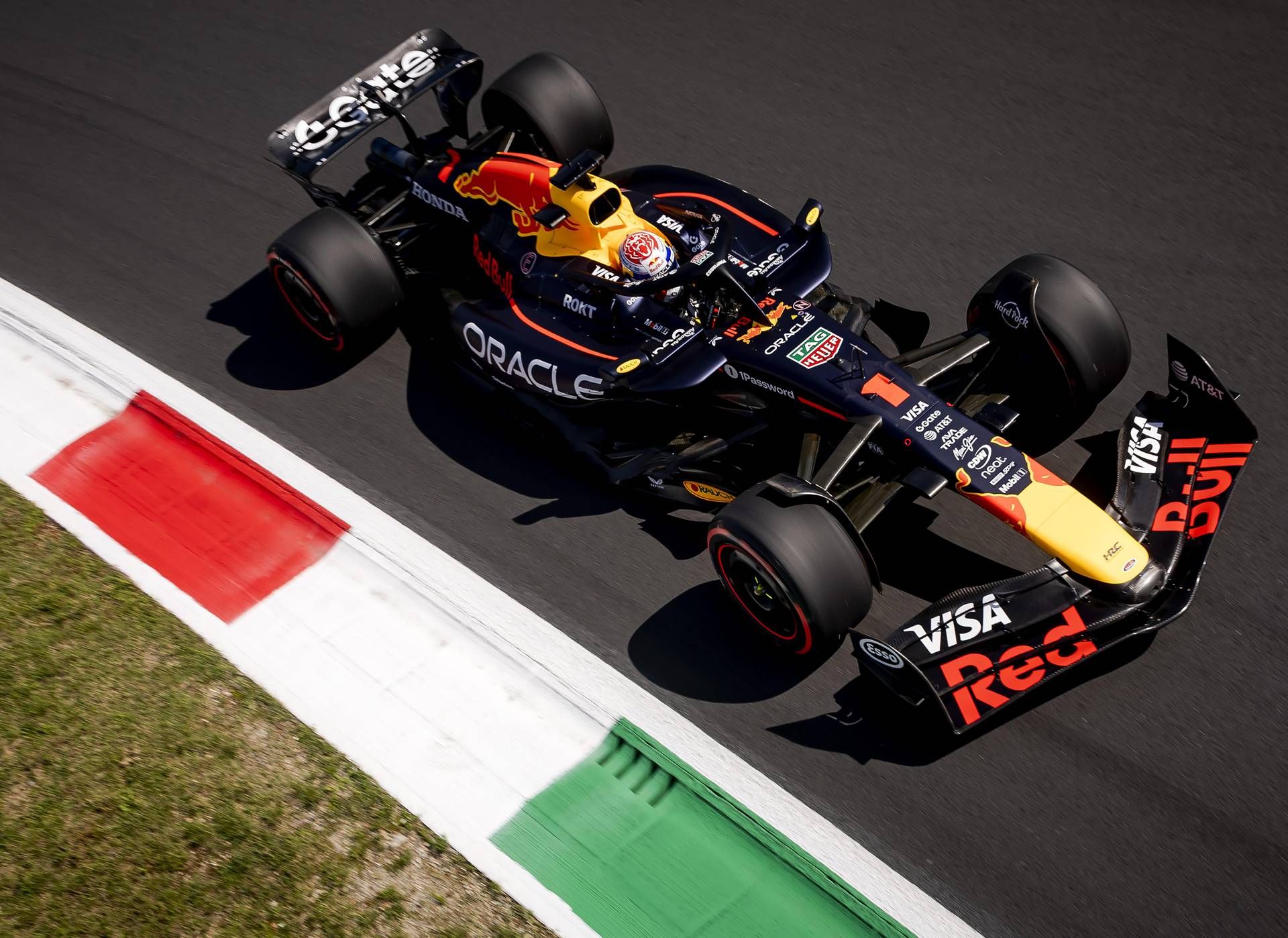 Verstappen In Pole A Monza2C Le