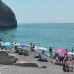 Vietati i bagni tra Nisida e Gaiola: Arpac segnala inquinamento microbiologico