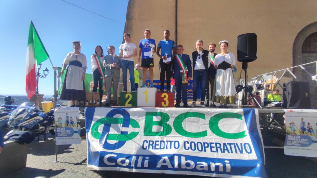Nemi Le Foto Della 25Esima Mezza Maratona Dei Castelli Romani 421354