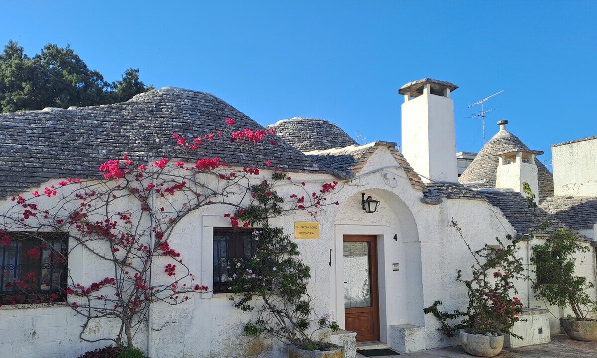 Valle d'Itria: scopri come combattere il caldo tra trulli e cummerse